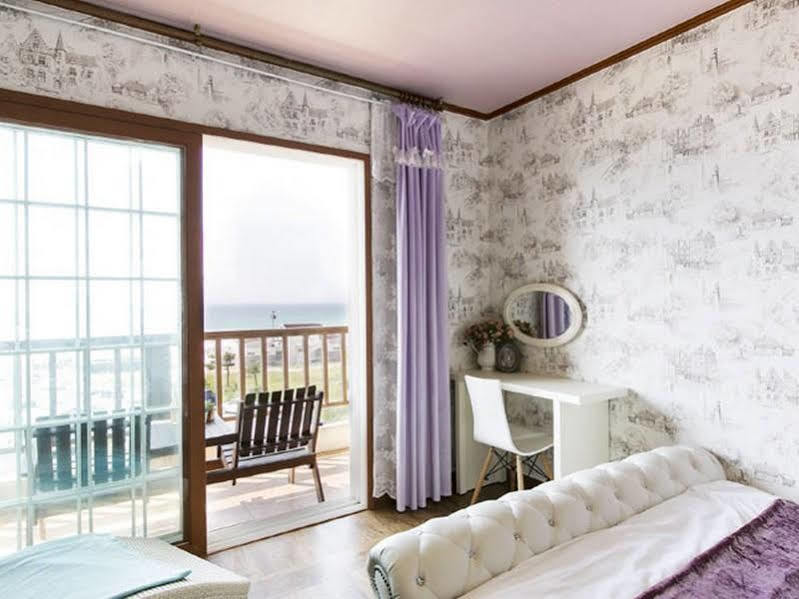Dg Beach Pension เมืองเชจู ภายนอก รูปภาพ